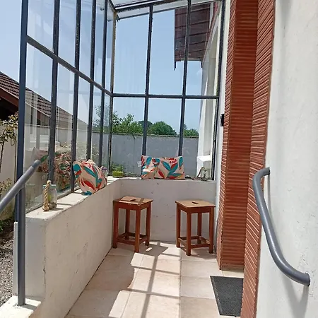 Apartamento Avec Jardin Privé